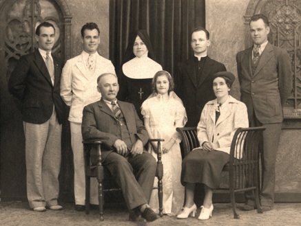 Family Photo of Frank & Jane Belanger's family, late 1930's